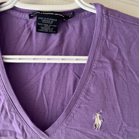 Ralph Lauren v-neck t-shirt - Picture 2 of 2